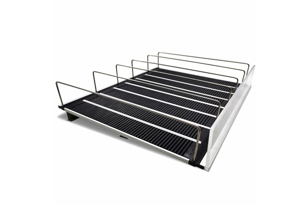 adjustable shelf inserted shelf